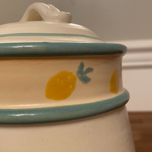 Vintage Lemon Canister Stoneware Jar with Lid - Picture 5 of 10
